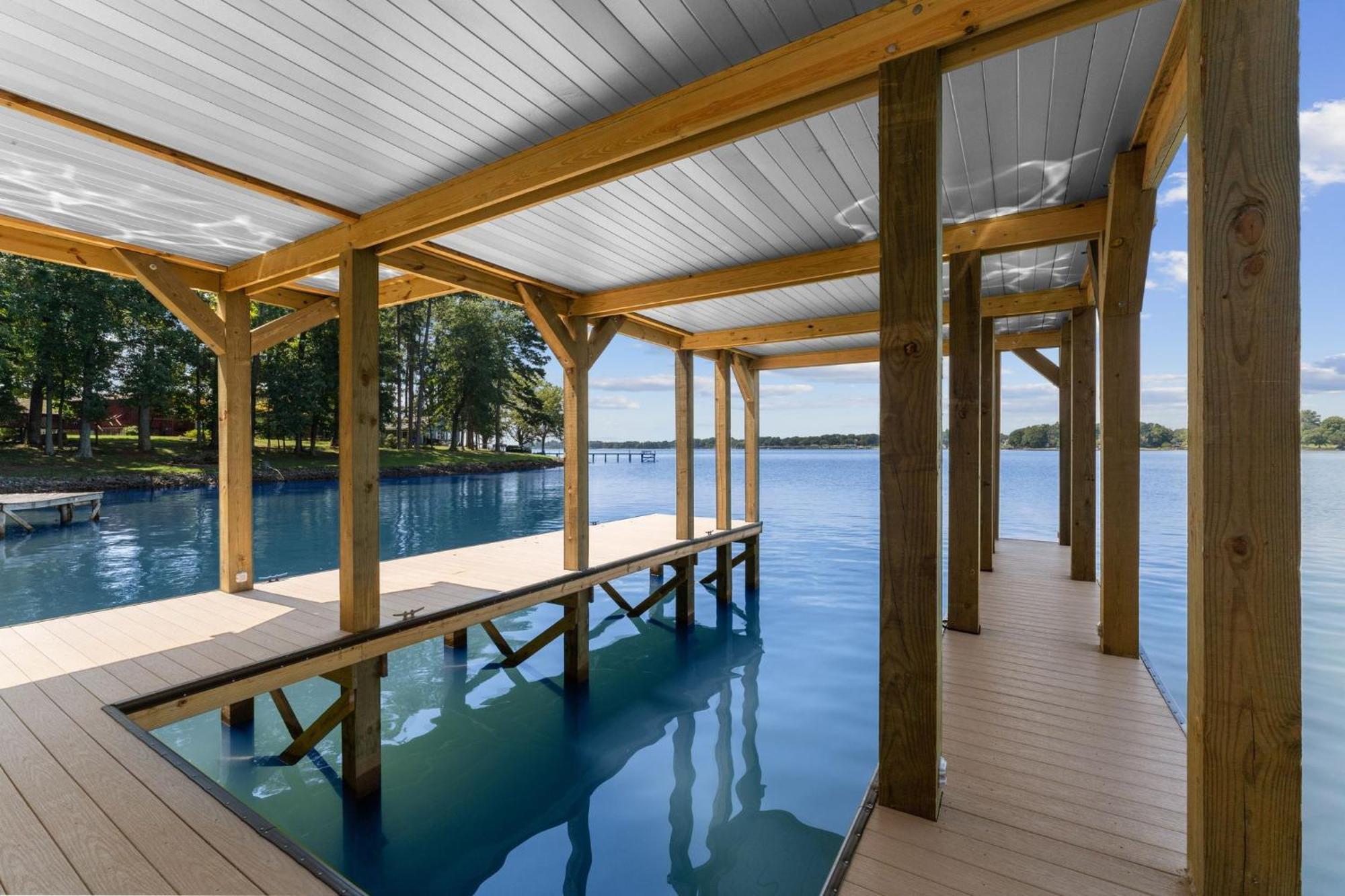 Lakefront Living Mooresville Exterior photo